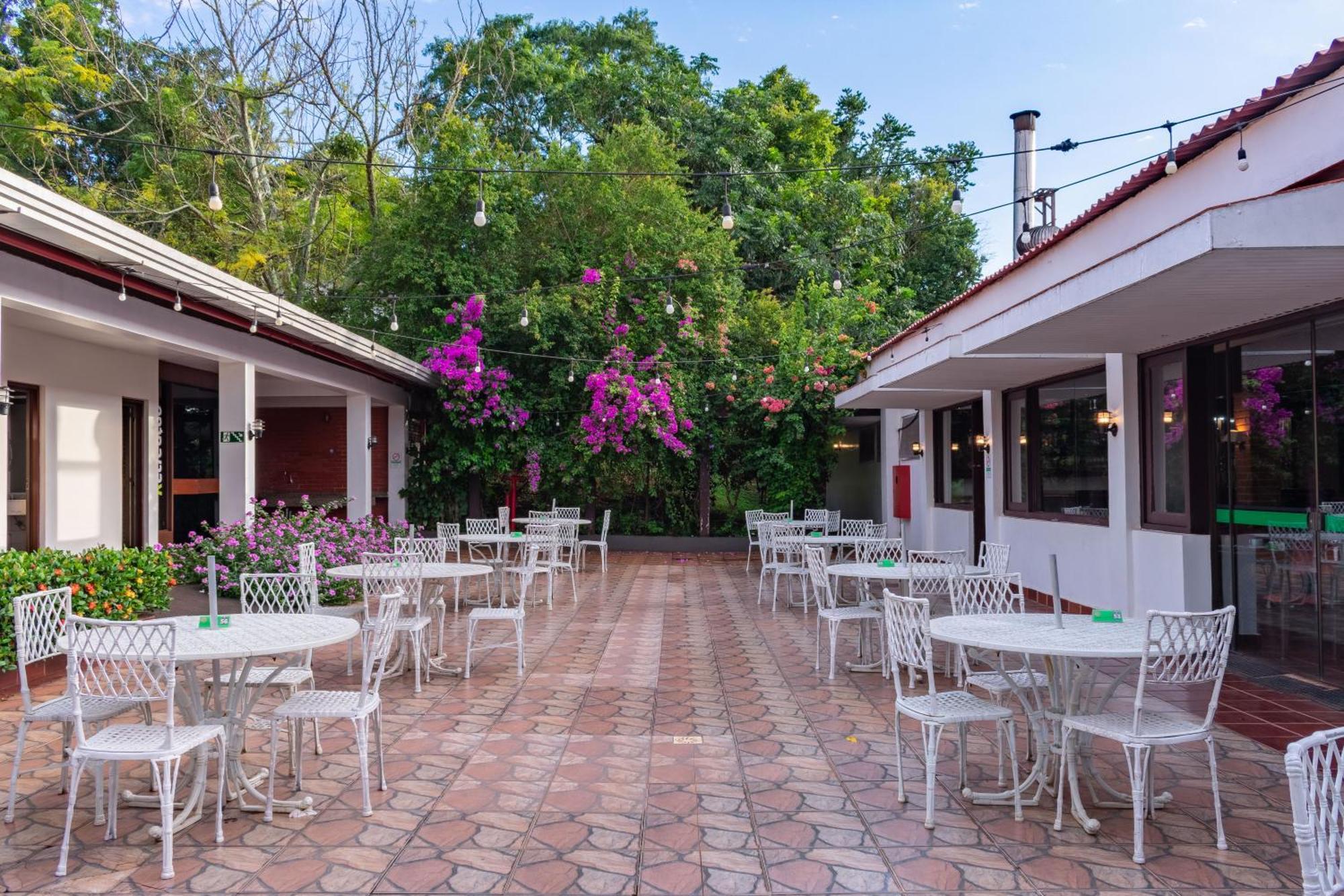 Colonial Iguacu Hotel